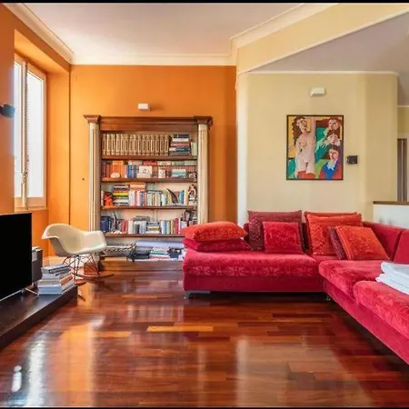 Vintage Flat *